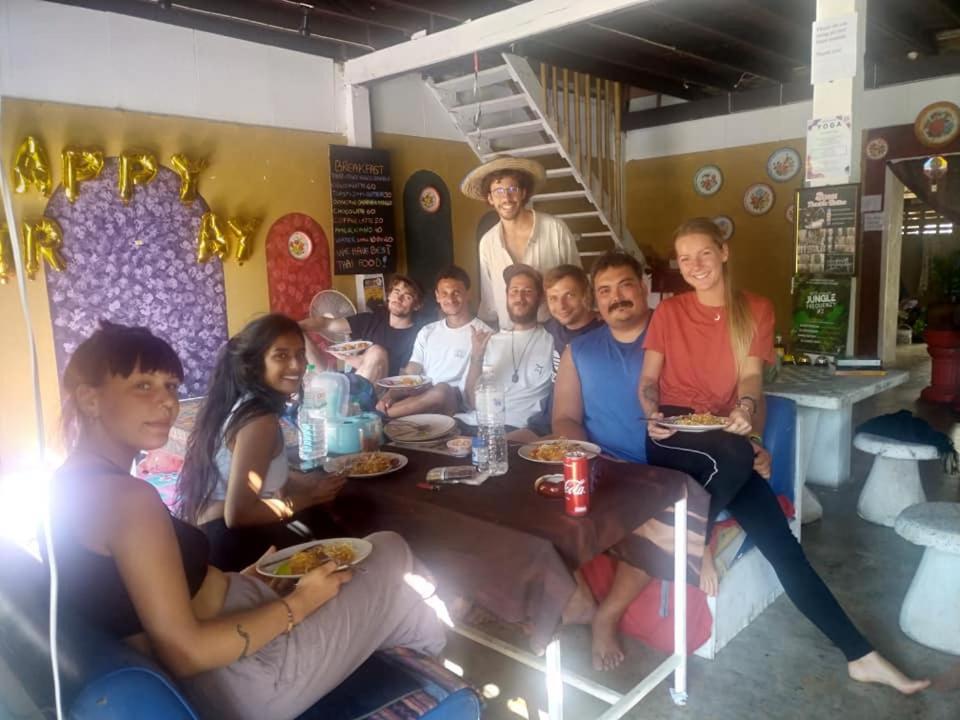 Sunny Hostel Pai Luaran gambar